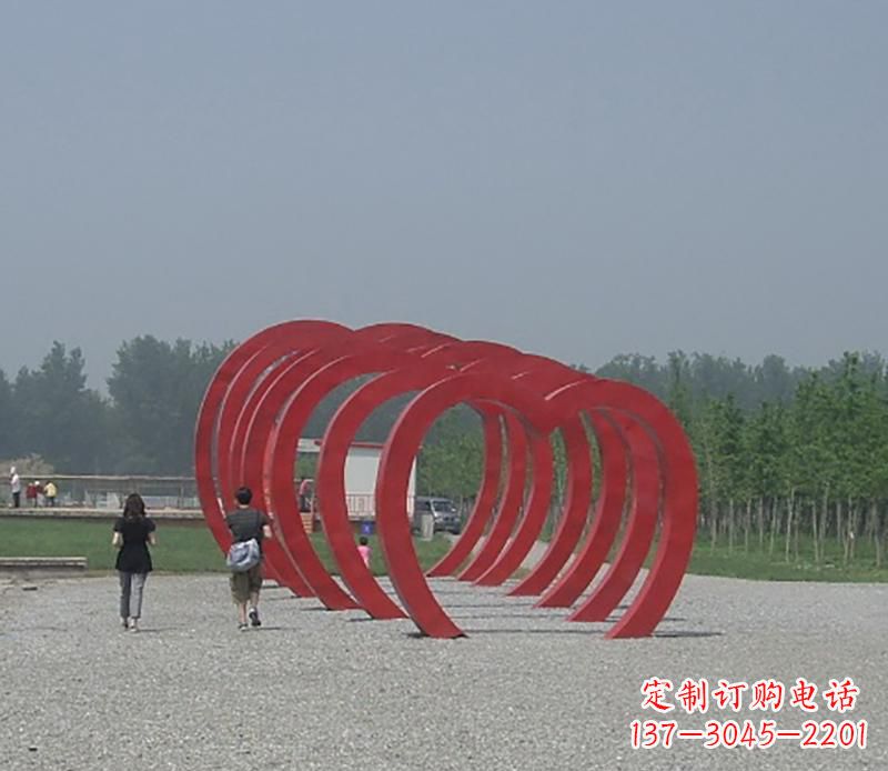 聊城不锈钢心形拱门雕塑