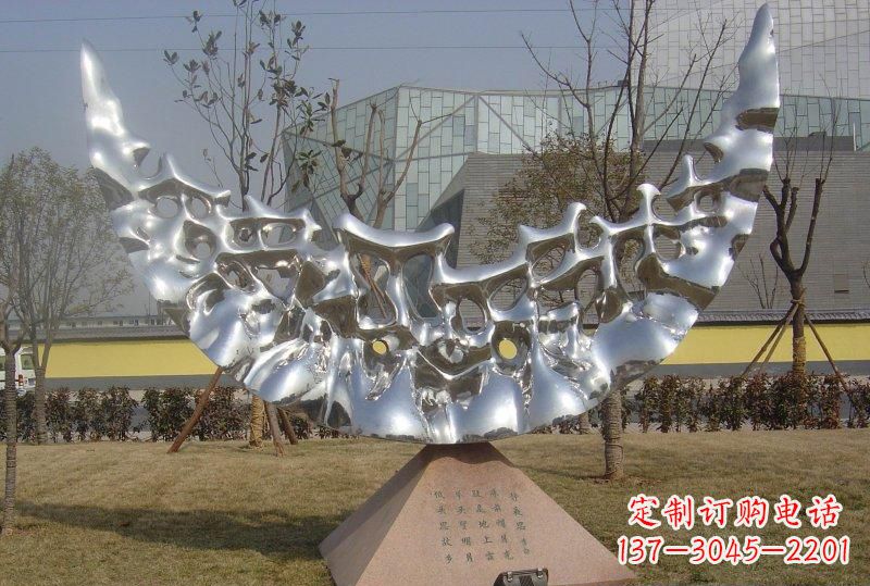 聊城新款不锈钢月亮景观雕塑