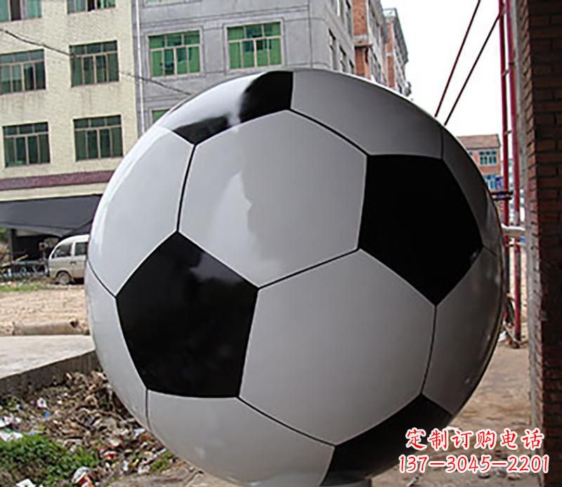 聊城优质不锈钢足球雕塑