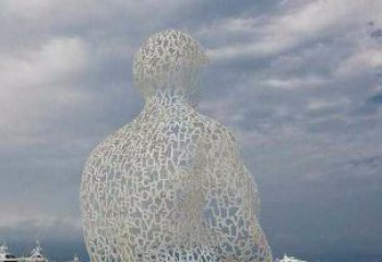 聊城不锈钢字母镂空人物雕塑