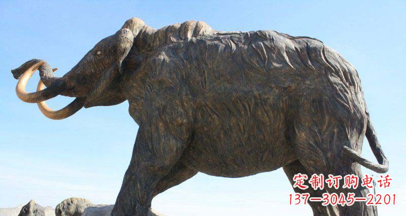 聊城公园抽象大象动物铜雕