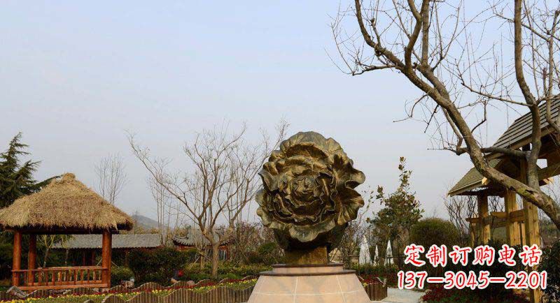 聊城公园大白菜景观铜雕