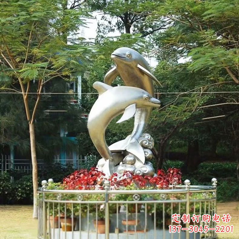 聊城公园动物海豚不锈钢景观雕塑