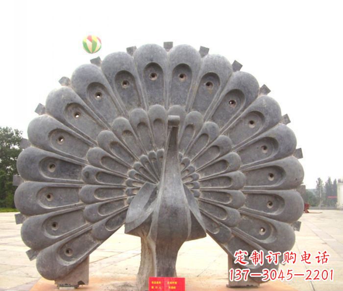 聊城风格独特的孔雀石雕