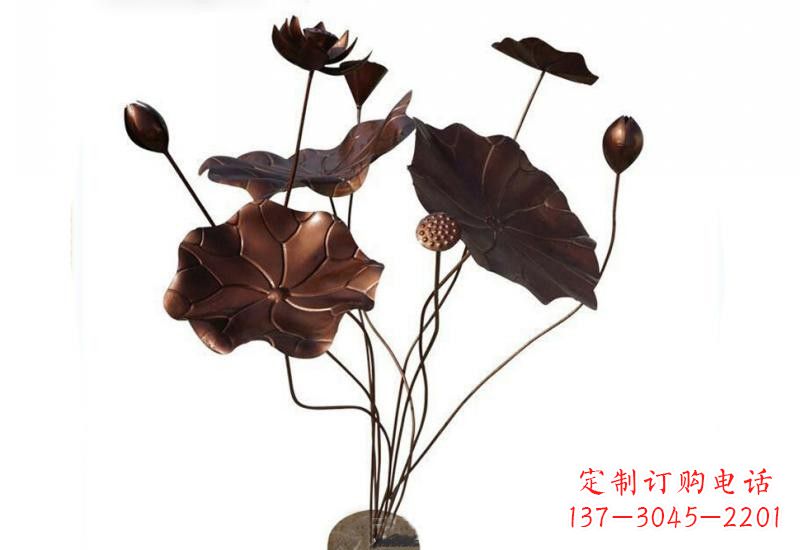 聊城传承经典,锻铜荷花雕塑