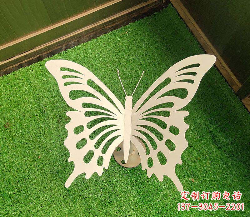 聊城公园仿真蝴蝶不锈钢雕塑