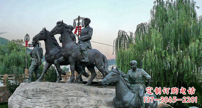 聊城公园红军骑马景观铜雕