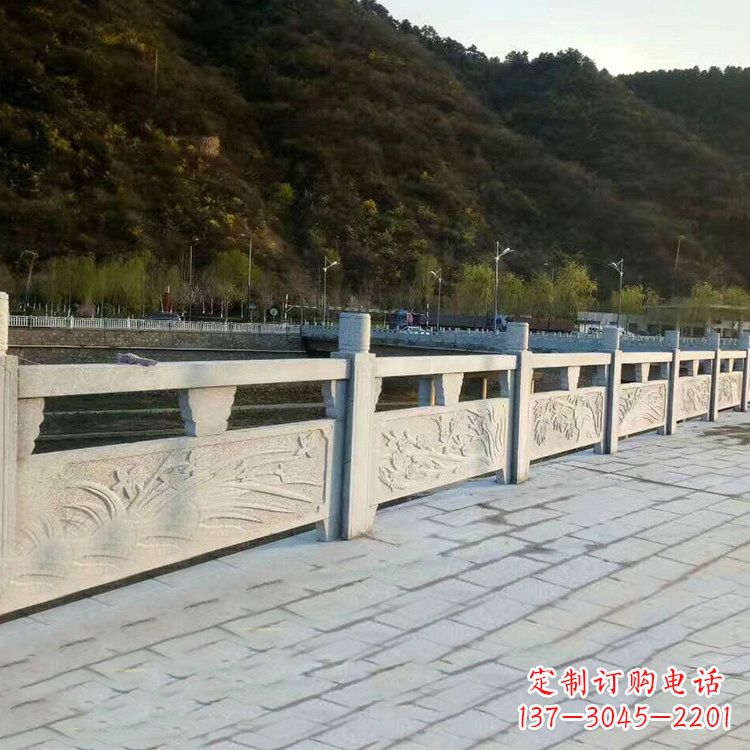 聊城公园花岗岩石栏板