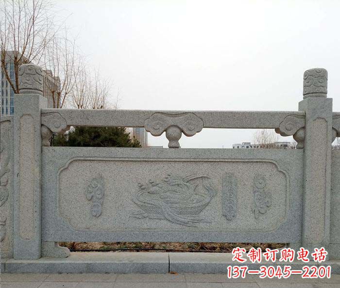 聊城公园户外栏板石雕