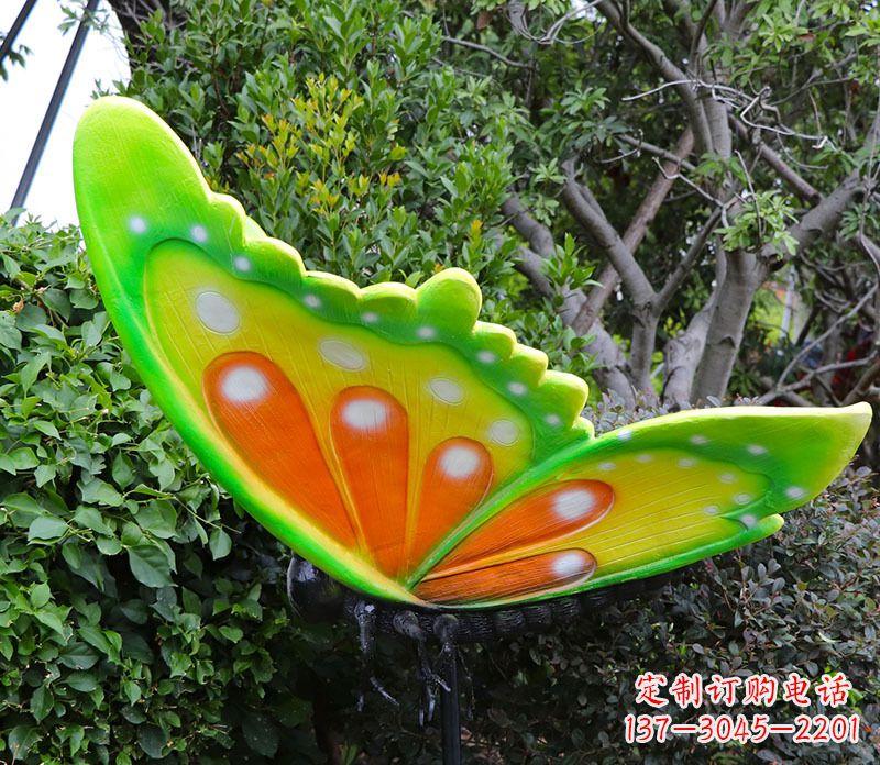 聊城玻璃钢仿真蝴蝶雕塑