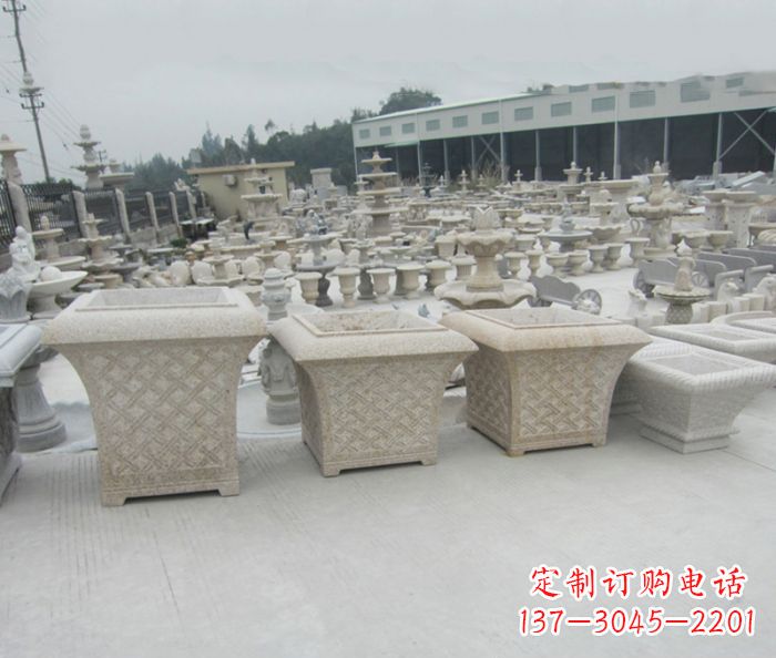 聊城优雅花盆大理石雕塑