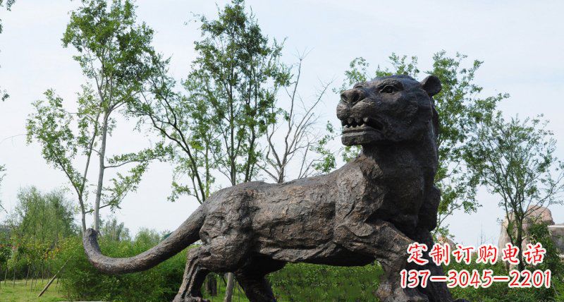 聊城公园老虎动物铜雕 (4)