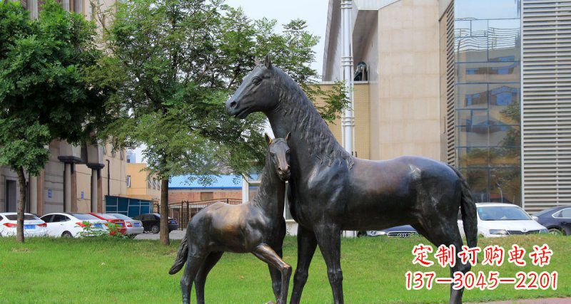 聊城优质实木母子马铜雕