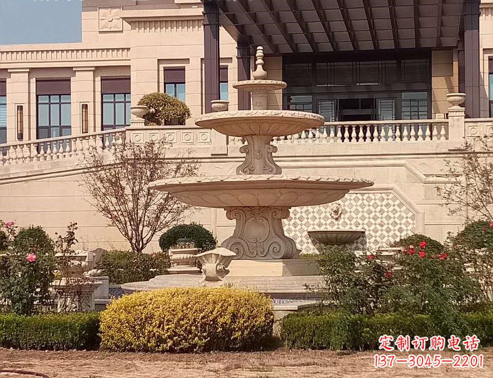 聊城中领雕塑定制精美喷泉鱼石雕