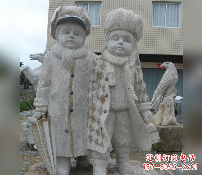 聊城浪漫爱情的传说——情侣雕塑