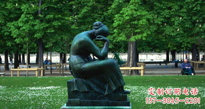 聊城经典精美女人铜雕