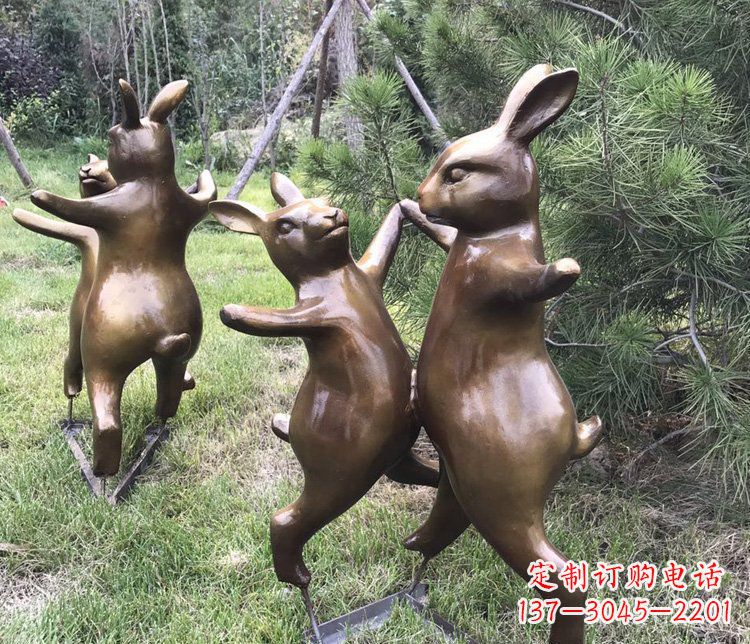 聊城铜雕奔跑兔子动物雕塑