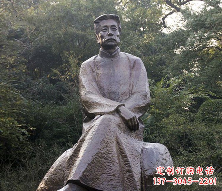 聊城高贵雄伟，全球首创，鲁迅人物铜雕塑