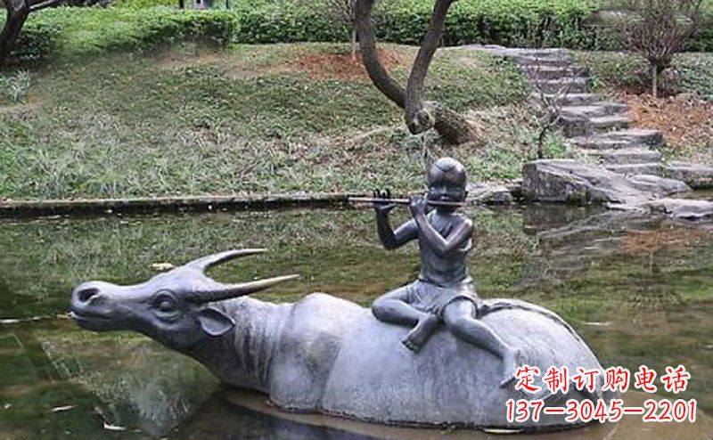 聊城草原上的牧童铜雕