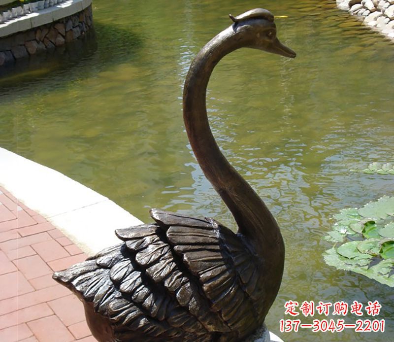 聊城公园铜雕天鹅喷泉雕塑