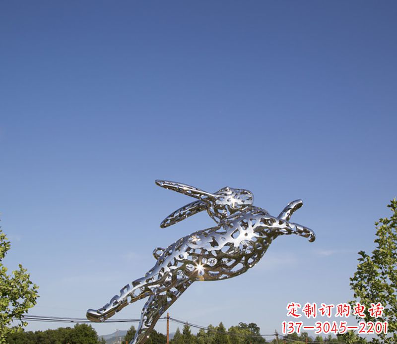 聊城不锈钢兔子雕塑