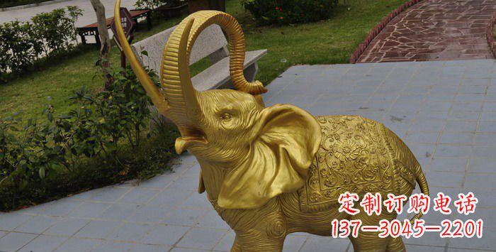 聊城呈现自然之美的小象铜雕