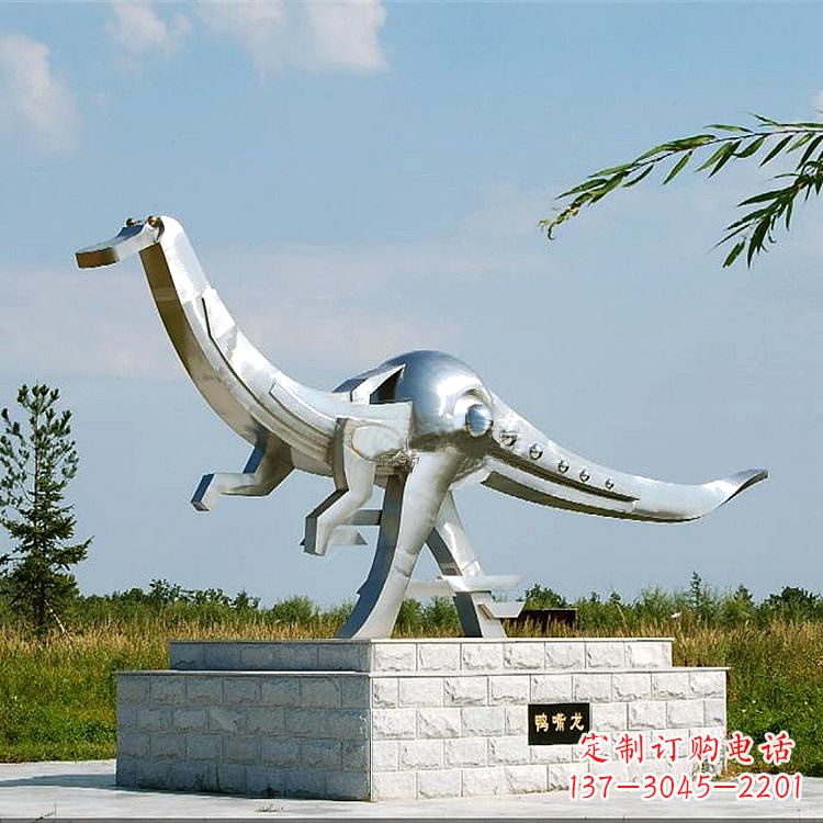 聊城不锈钢鸭嘴龙动物景观雕塑