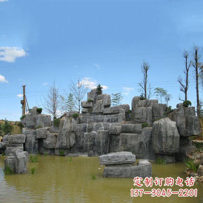 聊城金碧辉煌的公园雕塑