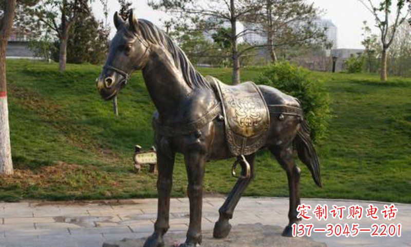聊城公园铸铜马