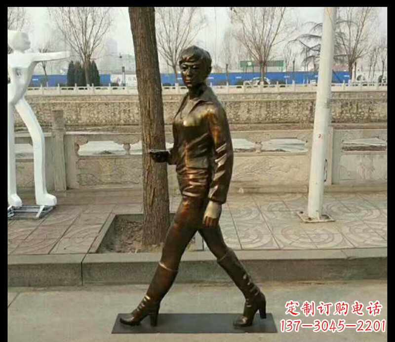 聊城中领雕塑为您打造优雅铜女孩雕像
