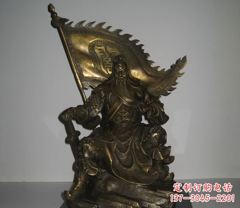 聊城古代名人坐式关公铜雕