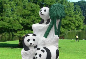 聊城公园大熊猫雕塑