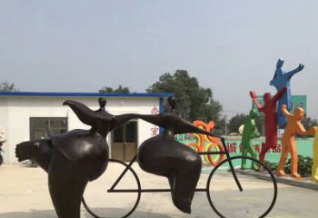 聊城青春无悔，精致自行车雕塑