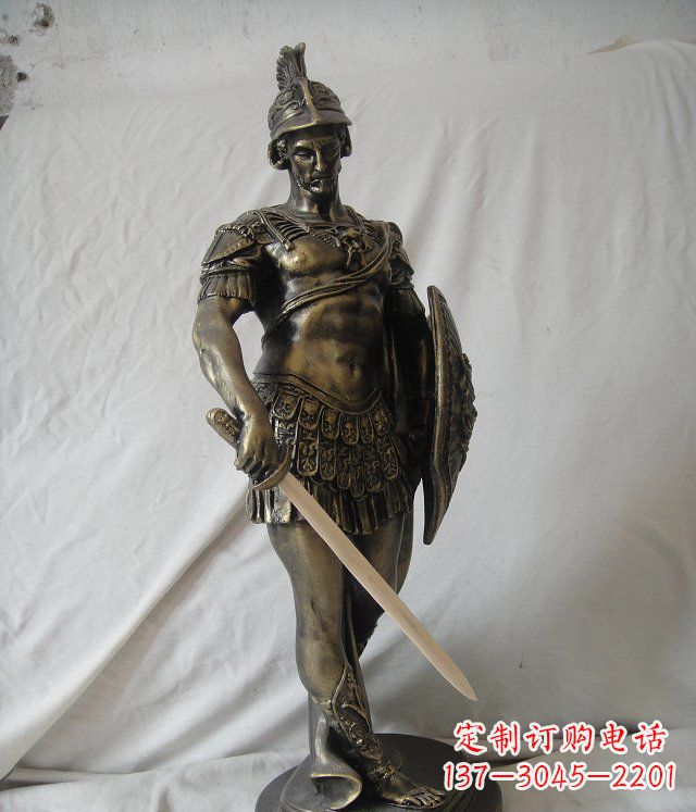 聊城古罗马战士玻璃钢仿铜人物雕塑