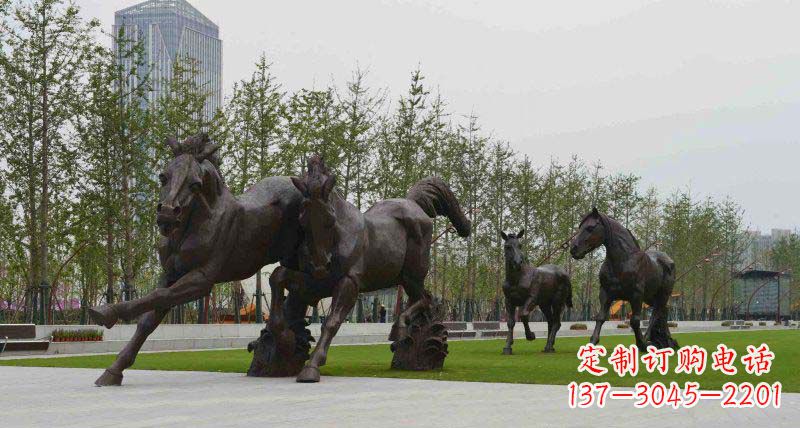 聊城广场奔马动物铜雕