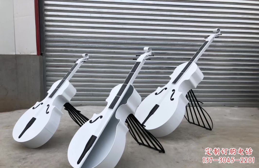 聊城精美的不锈钢大提琴雕塑,让你的空间更加温馨