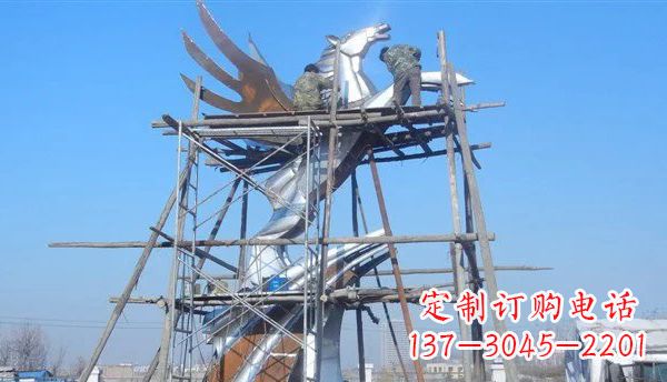 聊城不锈钢飞马雕塑,给广场一个灵动之美