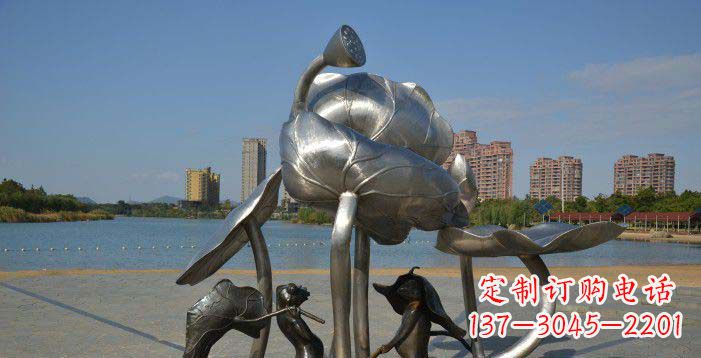 聊城精美不锈钢莲蓬雕塑