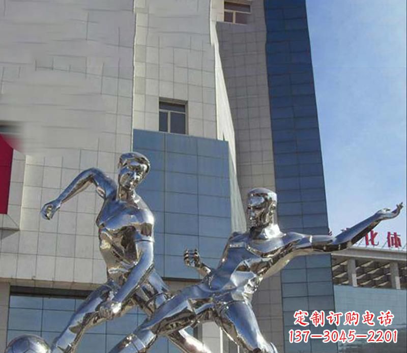 聊城中领雕塑:专业的足球运动雕塑定制