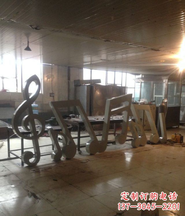 聊城精致不锈钢音符景观雕塑