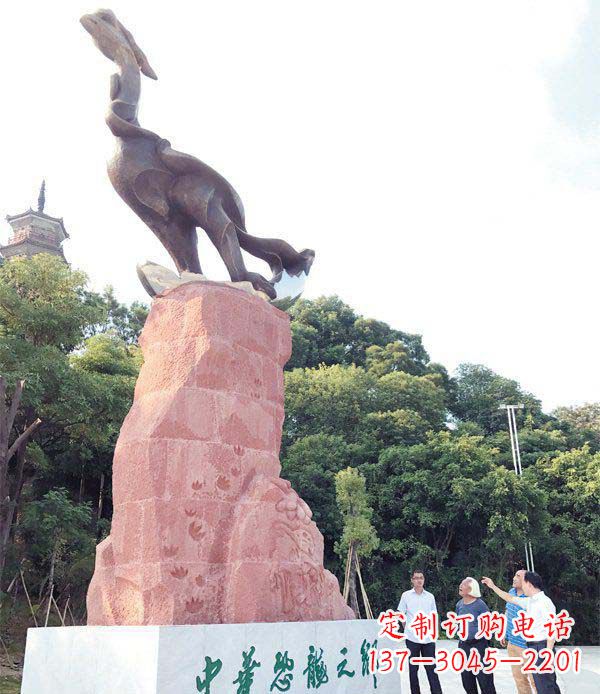 聊城恐龙雕塑,极致灵动与完美融合