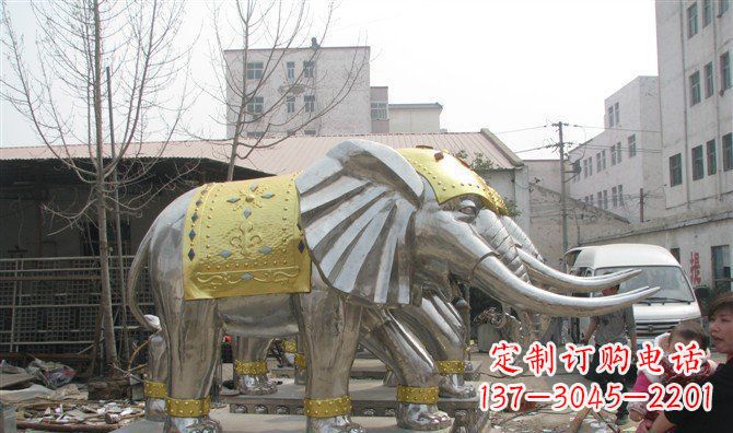 聊城广场大象不锈钢雕塑