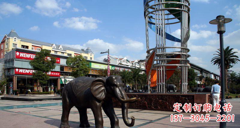 聊城广场大象动物铜雕
