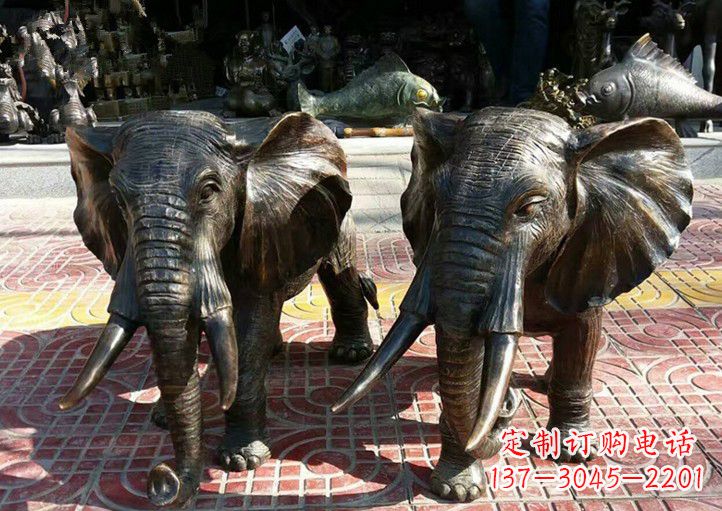 聊城广场大象铜雕