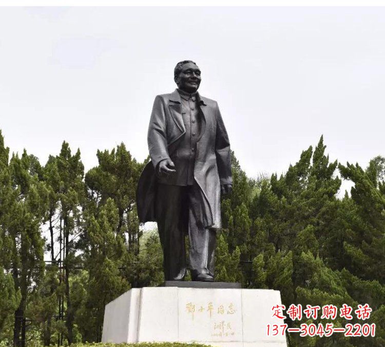 聊城尊贵经典,中国历史巨人邓小平铜雕