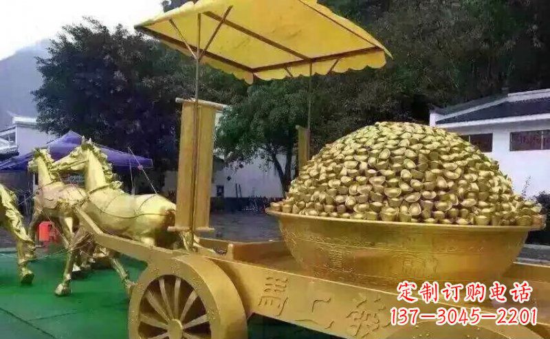 聊城中领雕塑:精美的玻璃钢马雕塑