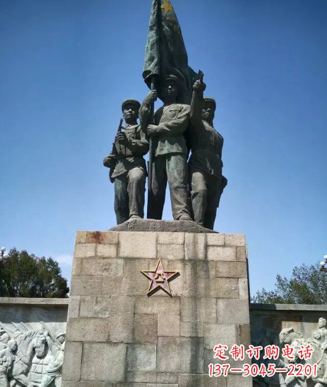聊城传承革命精神领雕纪念铜雕战士雕塑