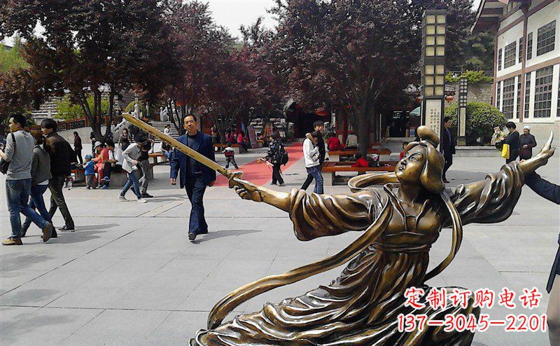 聊城中领雕塑:美轮美奂的古代美女舞剑人物铜雕