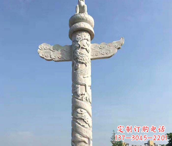 聊城广场景观华表石雕