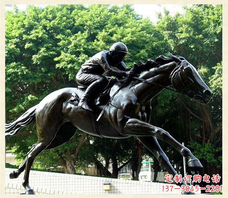 聊城广场骑马景观铜雕